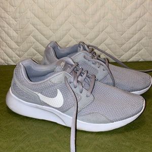 Womens grey Nike sneakers size 6